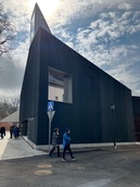 Nykytaiteen museo Chappe Tammisaaren keskustassa. Kuvan ottanut Ystävien hallitusjäsen Matti Heimonen Tammisaaren retkellä 26.4.2023.